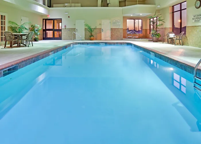 Holiday Inn Express Hotel & Suites Cape Girardeau I-55 By Ihg