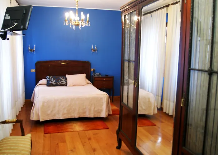 Casa Espana