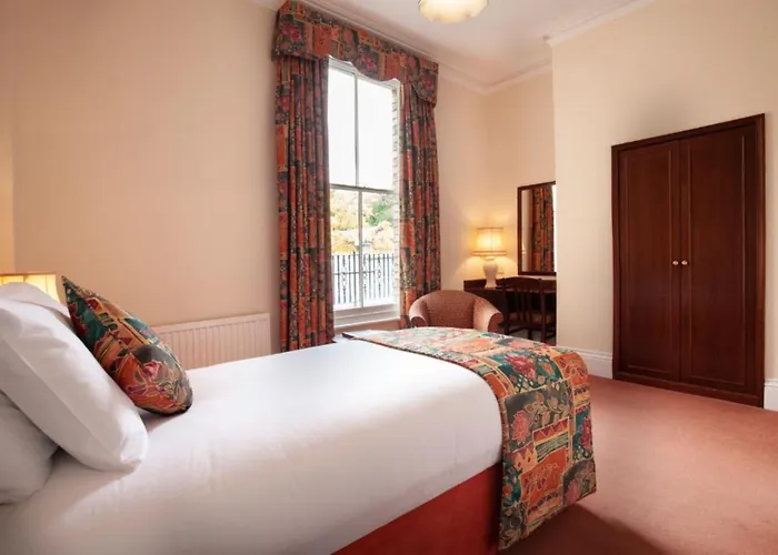 Arundel House Hotel