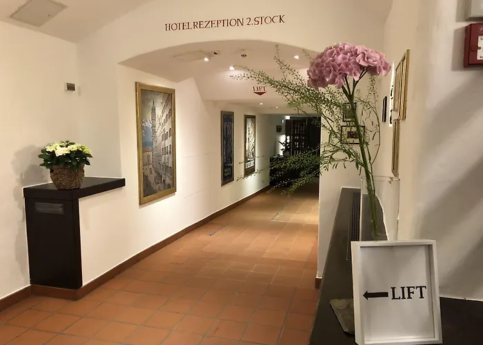 Altstadthotel Weißes Kreuz - In der Fußgängerzone