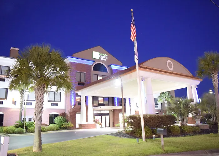 Holiday Inn Express & Suites Pensacola West I-10 By Ihg