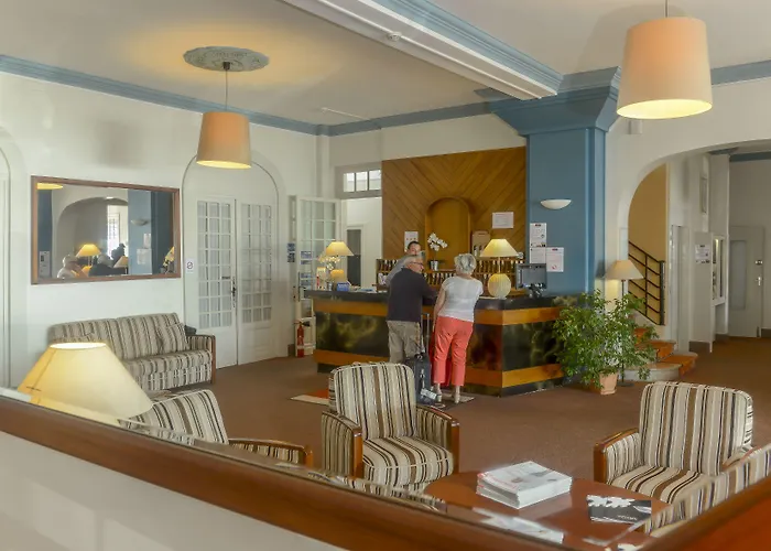 Cerise Royan - Le Grand Hotel De La Plage