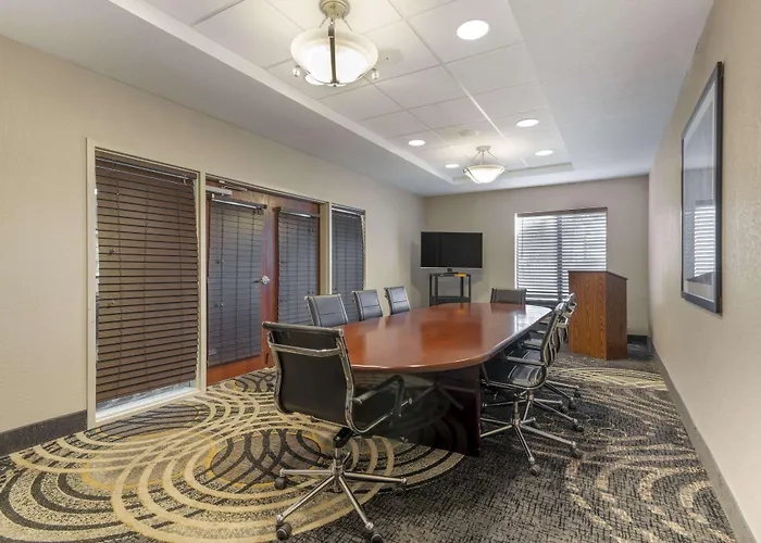 Best Western Plus Fairburn Atlanta Southwest