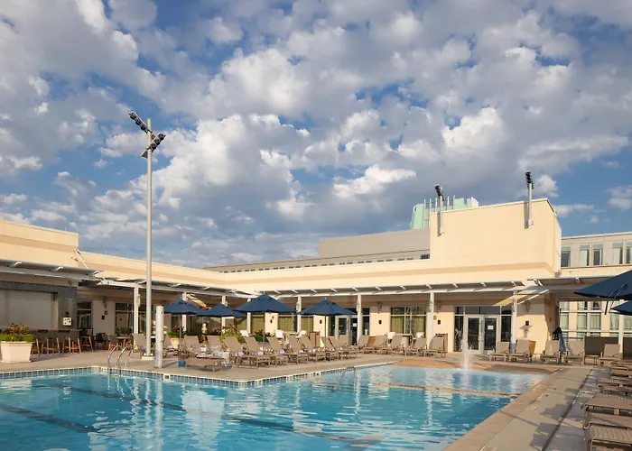 Renaissance Montgomery Hotel & Spa At The Convention Center