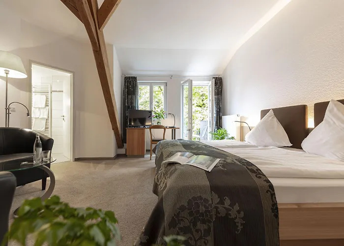 Dom Hotel