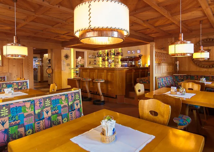 Hotel Adler Carezza