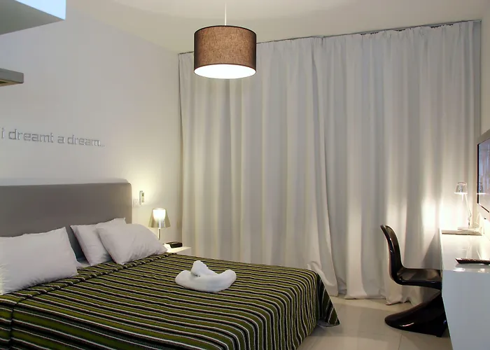 Mon Repos Hotel