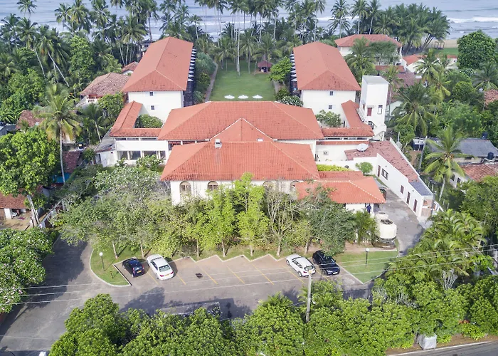 Mermaid Hotel & Club