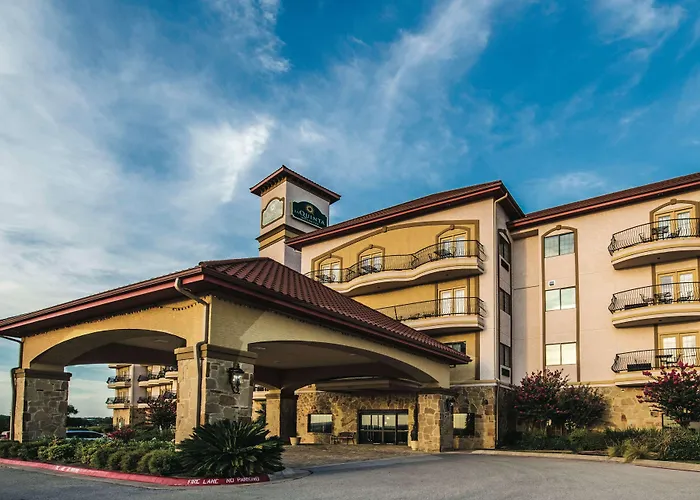 La Quinta By Wyndham Marble Falls