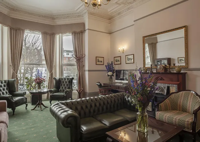 Oyo Devonshire Park Hotel