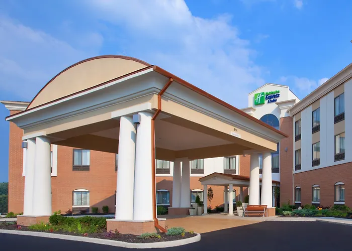 Holiday Inn Express & Suites Akron Regional Airport Area By Ihg