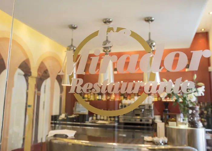 Hotel Mirador De Dalt Vila