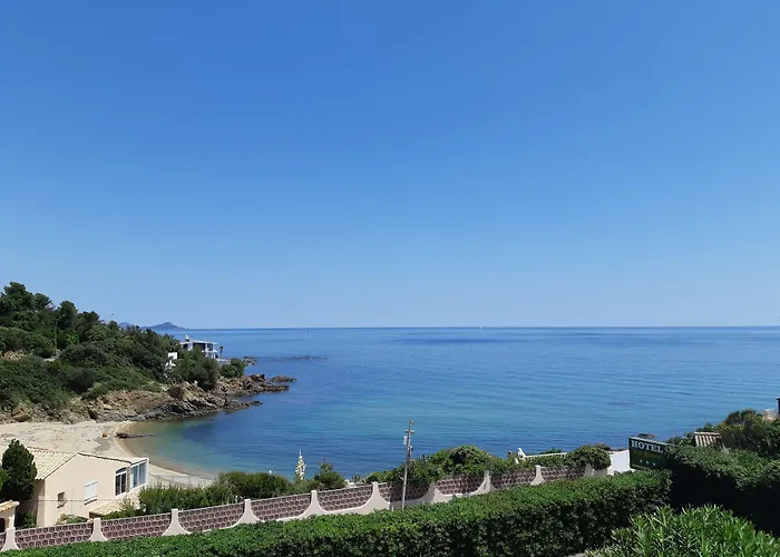 "Cap Riviera" Hotel & Restaurant Saint Aygulf