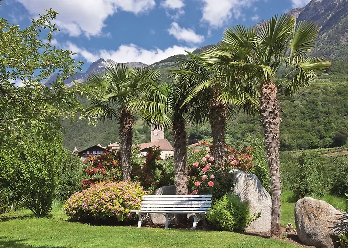 Ruster Resort