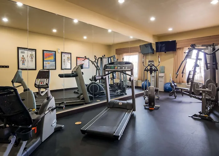 Best Western Plus Christopher Inn & Suites