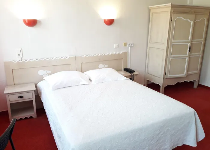 Au Nouvel Hotel