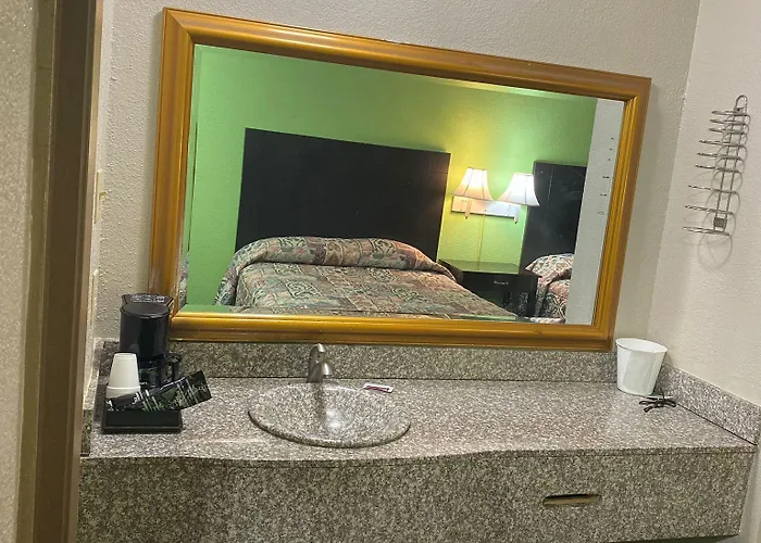 Sunrise Inn