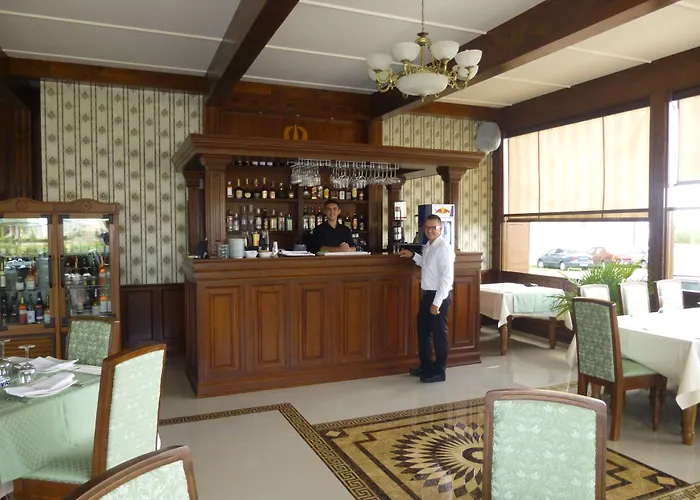 W Regal Boutique Hotel&Spa
