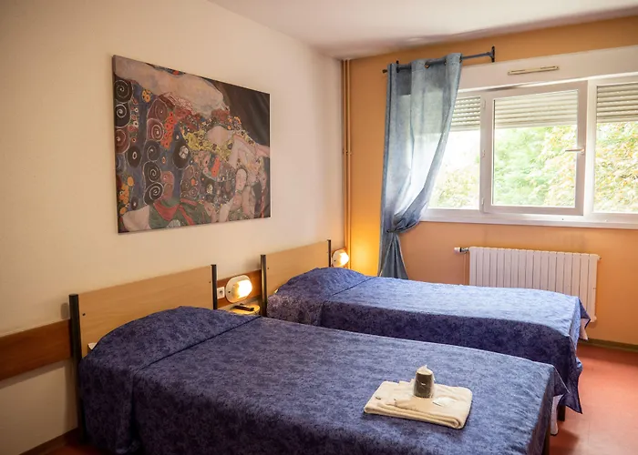 Ethic Etapes Dijon Accueil 24H24 Et Parking Gratuit