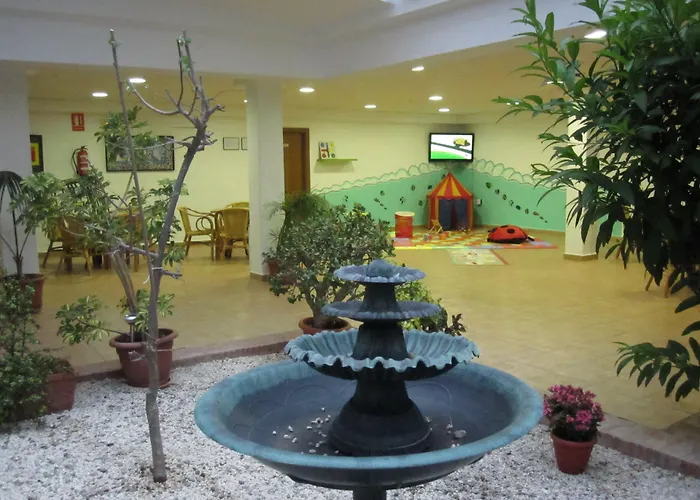 Hotel Oasis Atalaya