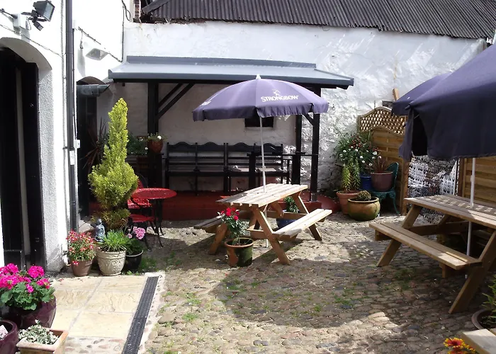 The Globe Inn