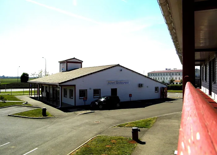 So'Lodge Niort A83