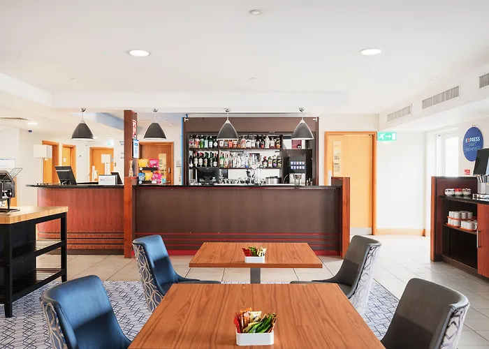 Holiday Inn Express Shrewsbury By Ihg