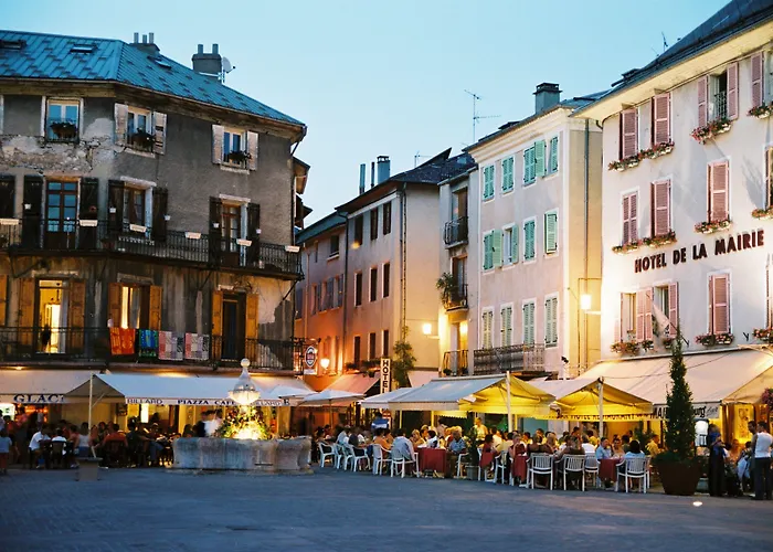 Logis - Hotel De La Mairie