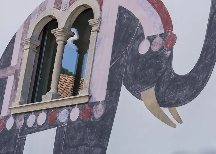 Hotel Elefant