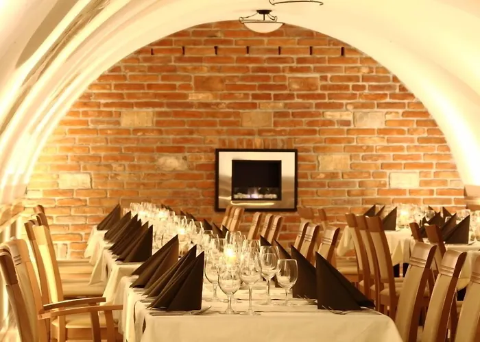 Hotel Historia & Historante