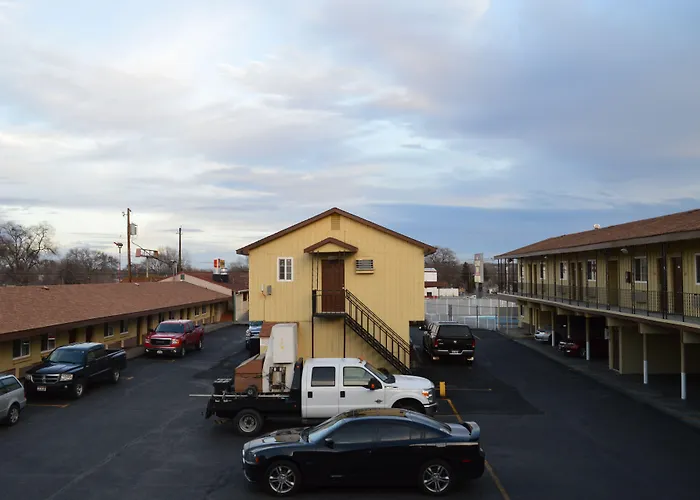 Economy Inn
