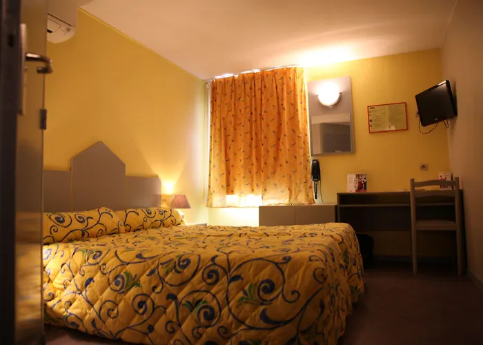 Crau Hotel Arles