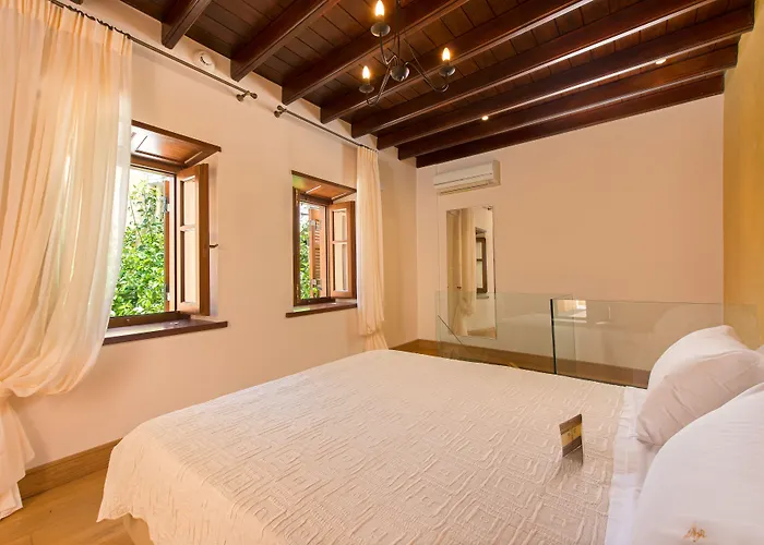 Rodos Niohori Elite Suites Boutique Hotel
