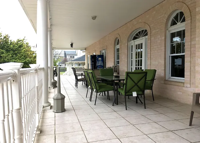 The Belmar Inn