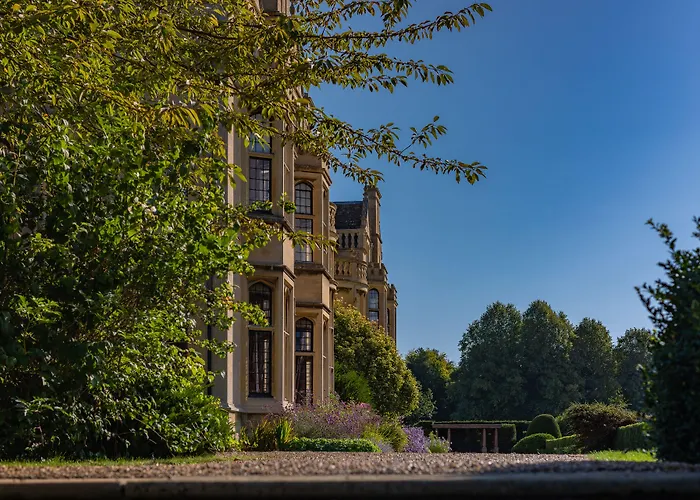Rushton Hall Hotel And Spa