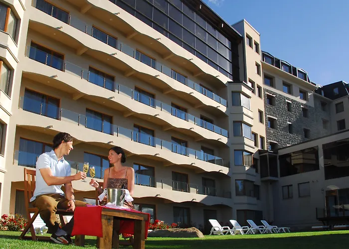 Alma Del Lago Suites & Spa