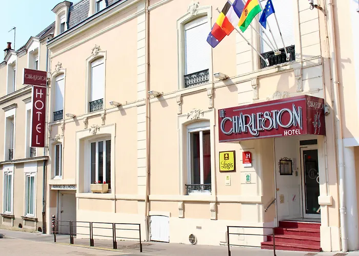 Logis Hotel - Le Charleston