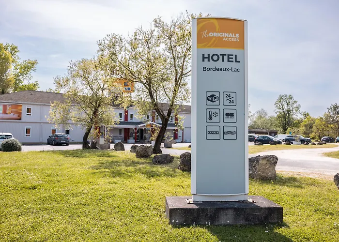 The Originals Access, Hotel Bordeaux Lac
