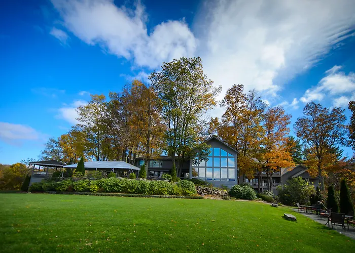 Inn At Crestwood