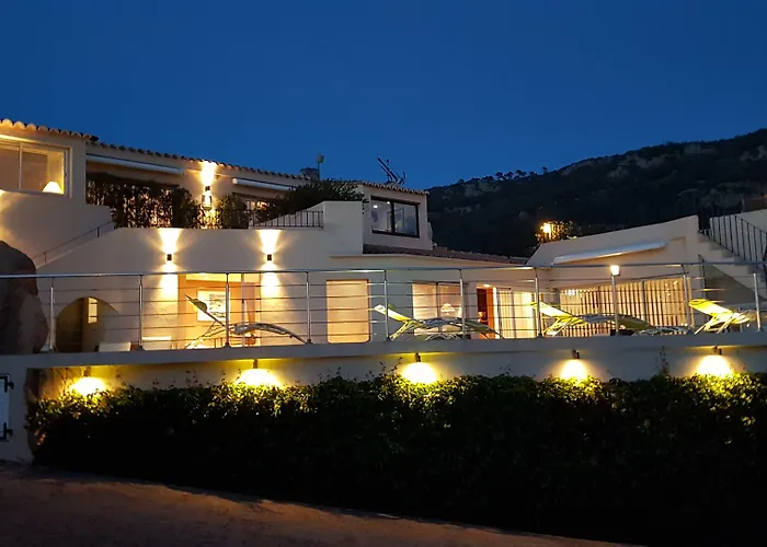Private Hotel - Adults Only