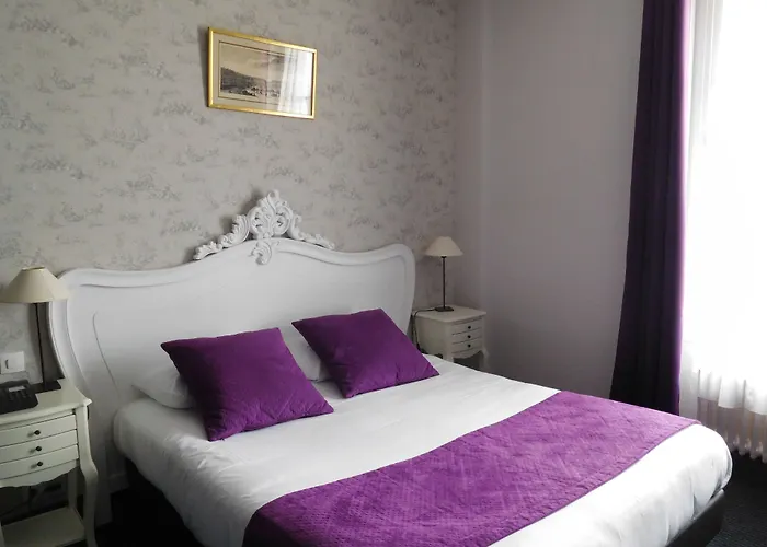 Brit Hotel Privilege Le Royal - Centre Gare