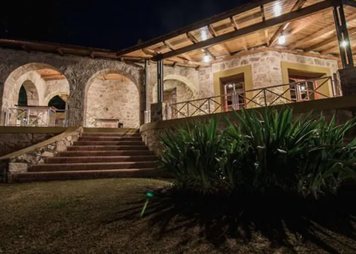 Pinares Del Cerro Resort & Suites