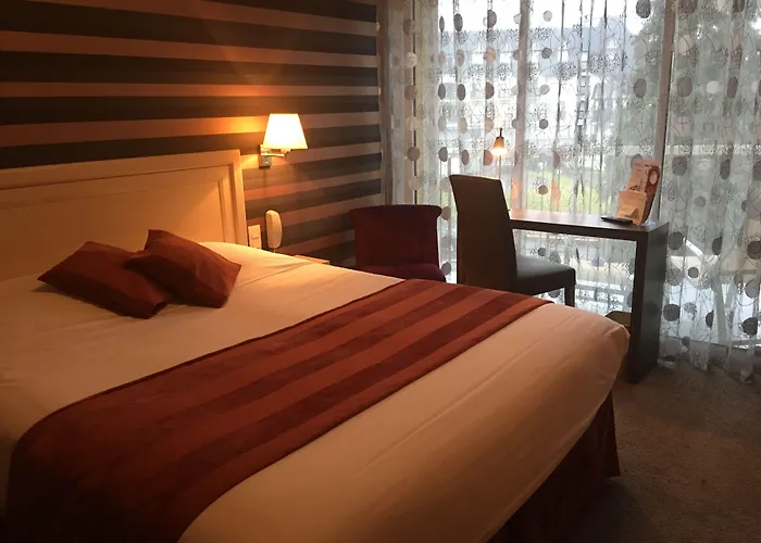 Bagnoles Hotel - Contact Hotel