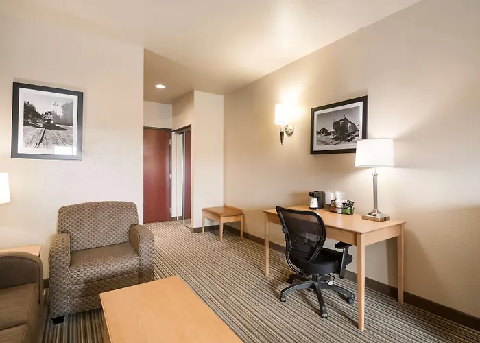 Best Western Shelby Inn & Suites