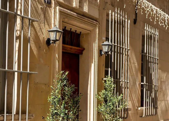 Hotel De Garlande