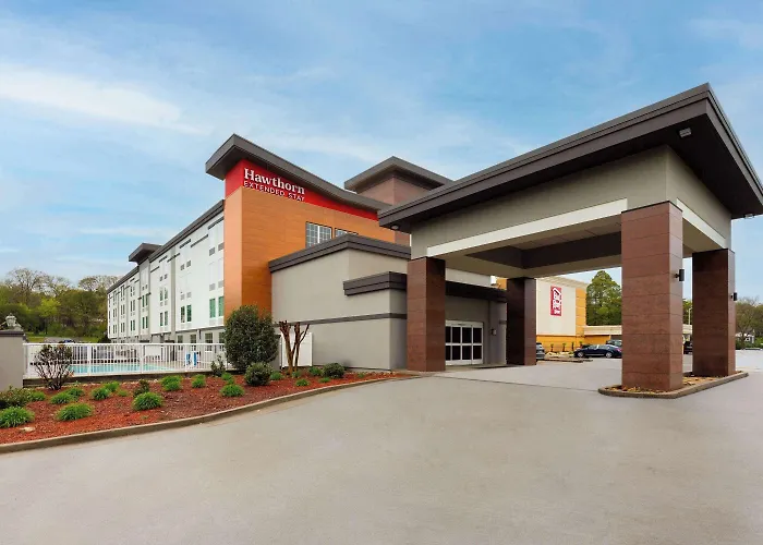 La Quinta By Wyndham Knoxville Central Papermill