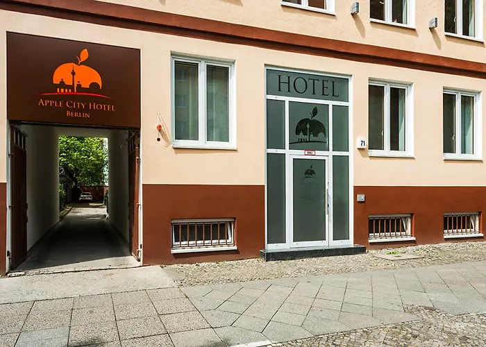 Apple City Hotel
