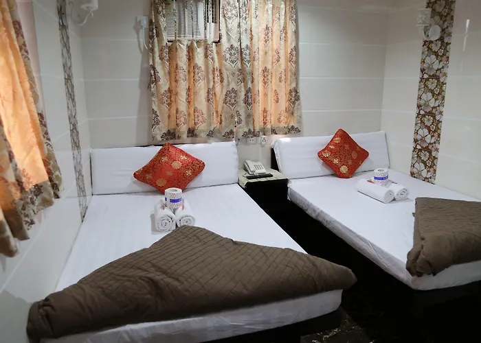 Everest Inn Guest House