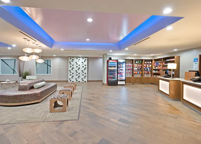 Holiday Inn Express & Suites New Cumberland By Ihg
