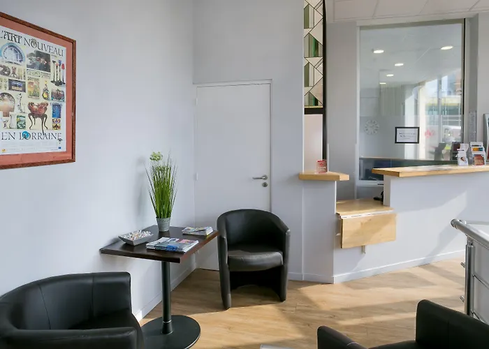 Hotel Foch Nancy Gare